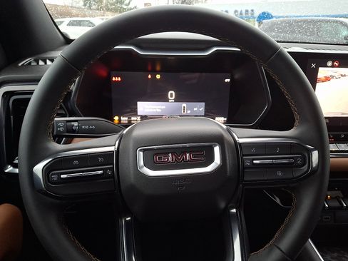 Used 2026 GMC Canyon AT4 w/ Nightfall Essentials Package image 19