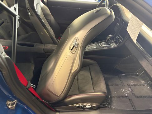 Used 2015 Porsche 911 GT3 RWD image 28