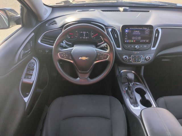 Used 2025 Chevrolet Malibu LT FWD image 26