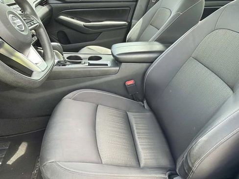 Used 2022 Nissan Altima 2.5 S FWD image 19