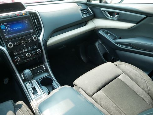 Used 2022 Subaru Ascent Premium w/ Convenience Package AWD/4WD image 11