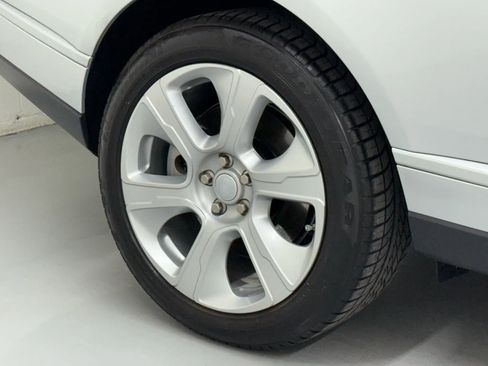 Used 2019 Land Rover Range Rover Supercharged image 48