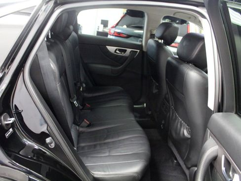 Used 2014 INFINITI QX70 AWD w/ Premium Package image 28