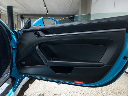 Used 2020 Porsche 911 Carrera S image 32