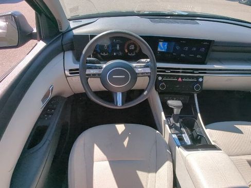 Used 2025 Hyundai Tucson SEL AWD/4WD image 19