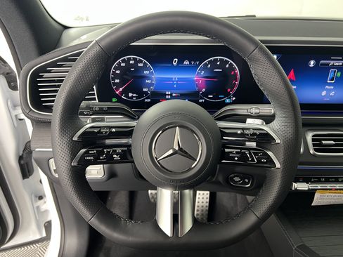 New 2026 Mercedes-Benz GLS 450 4MATIC image 28