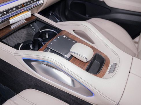 New 2026 Mercedes-Benz GLE 450 4MATIC image 18