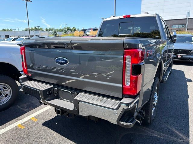 New 2026 Ford F350 Lariat w/ Lariat Premium Package AWD/4WD image 3