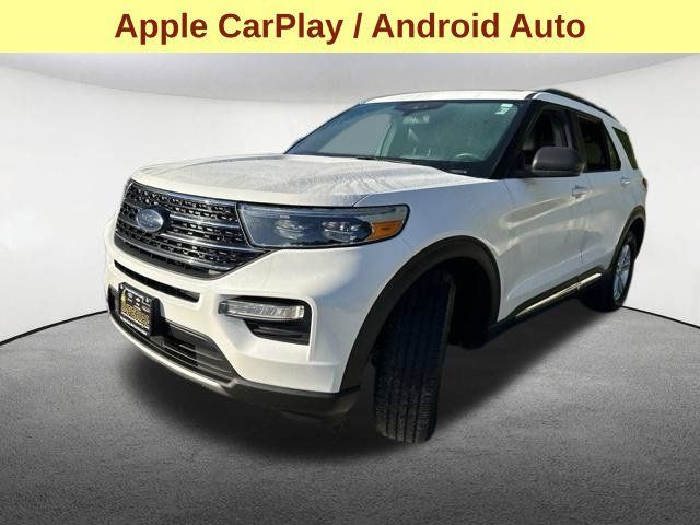 Used 2020 Ford Explorer XLT w/ Equipment Group 202A AWD/4WD image 5