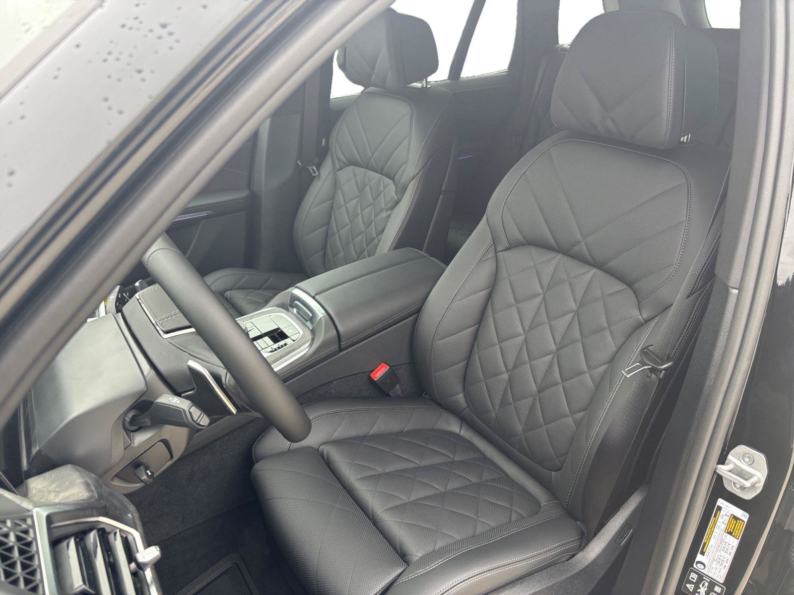 Used 2026 BMW X5 xDrive40i AWD/4WD image 21
