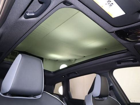 Certified 2025 BMW X3 xDrive30i w/ Premium Package image 20