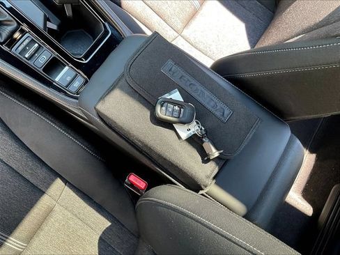 Used 2024 Honda Accord Sport image 36