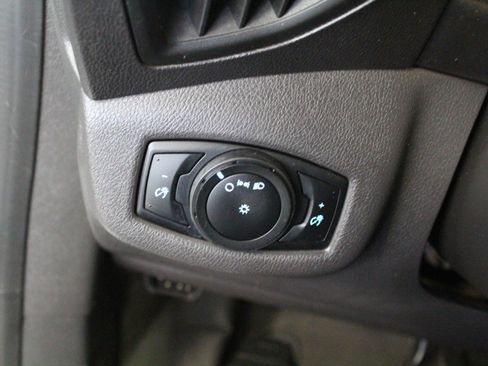 Used 2016 Ford Transit Connect XL image 9