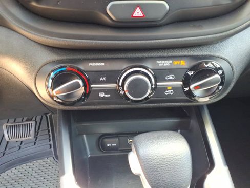 Used 2024 Kia Soul LX w/ Option Group 015 FWD image 20