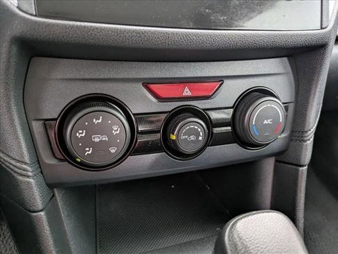 Used 2018 Subaru Impreza 2.0i Premium image 13