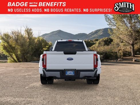 New 2026 Ford F450 XLT w/ XLT Premium Package AWD/4WD image 6