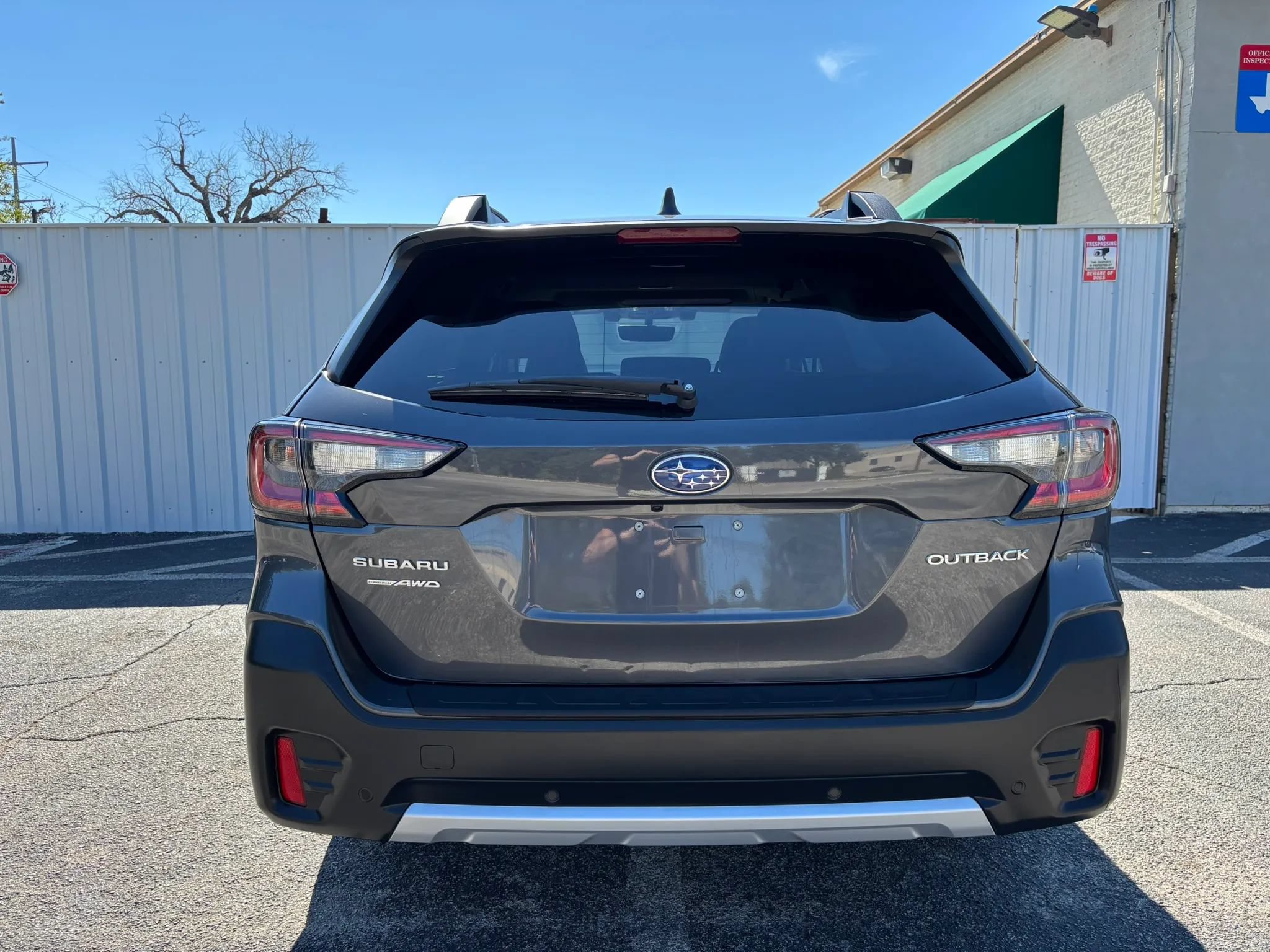 Used 2021 Subaru Outback Limited AWD/4WD image 4