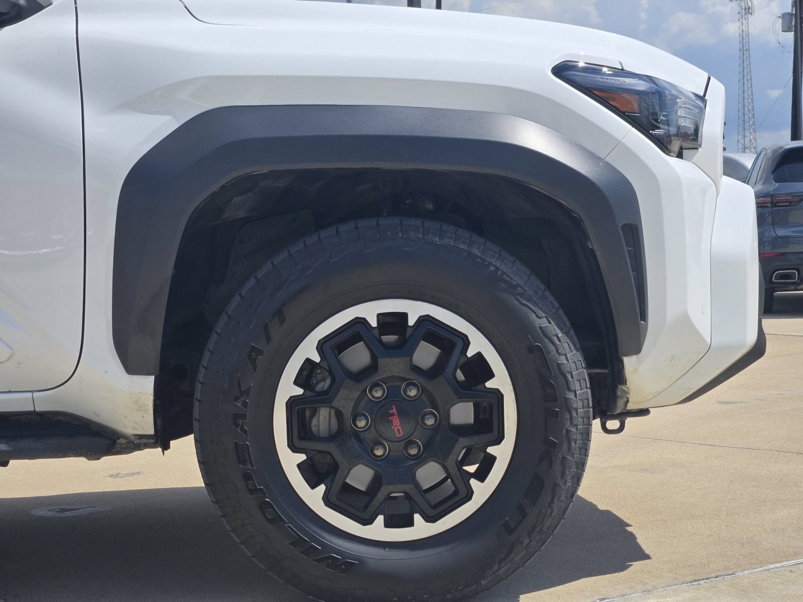 Used 2025 Toyota 4Runner TRD Off-Road Premium AWD/4WD image 9