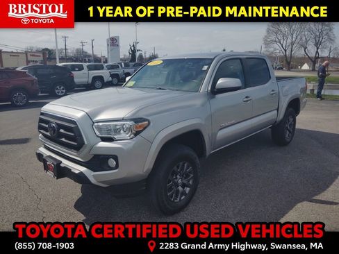 Certified 2023 Toyota Tacoma SR5 image 3