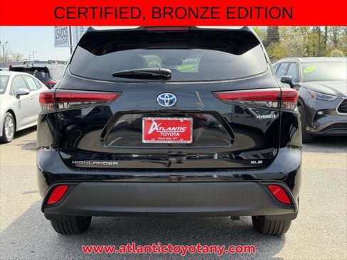 Certified 2023 Toyota Highlander Bronze Edition AWD/4WD image 37