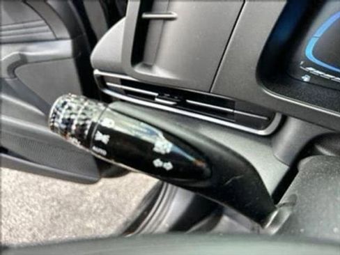 New 2025 Hyundai Elantra Sport image 17