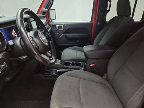 Used 2018 Jeep Wrangler Unlimited Sport S AWD/4WD image 17
