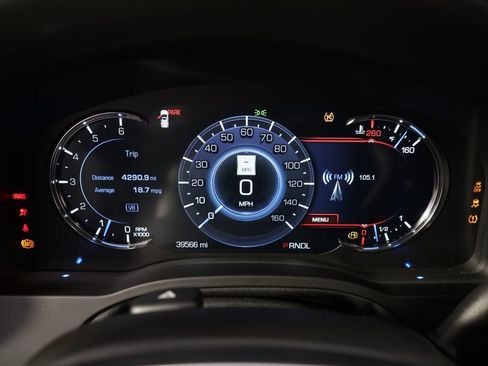 Used 2020 Cadillac Escalade Platinum AWD/4WD image 25
