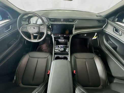 New 2026 Jeep Grand Cherokee L Limited AWD/4WD image 9