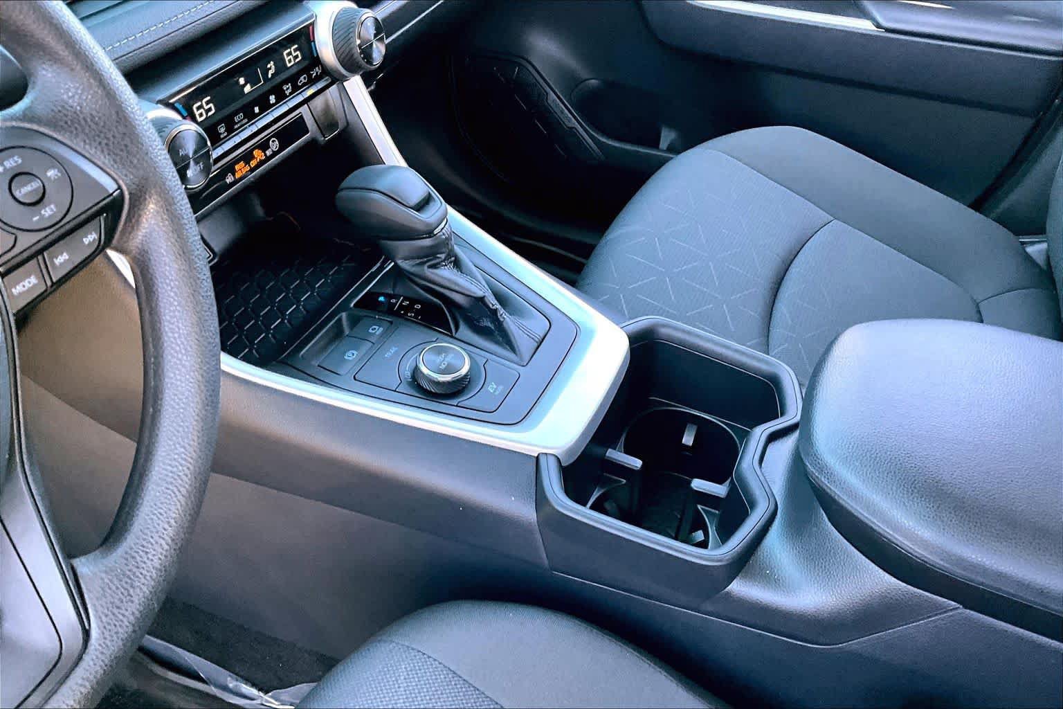 Certified 2025 Toyota RAV4 XLE AWD/4WD image 16