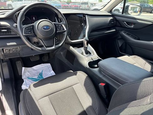 Used 2023 Subaru Outback Premium AWD/4WD image 13