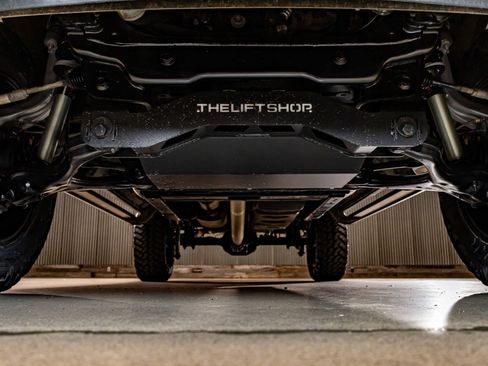 Used 2021 Ford F150 XLT w/ Equipment Group 302A High image 11