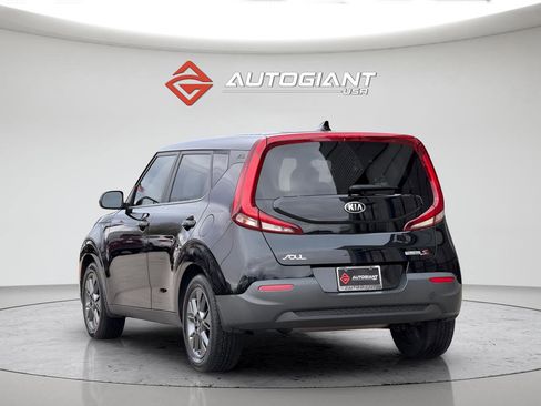 Used 2021 Kia Soul S image 8
