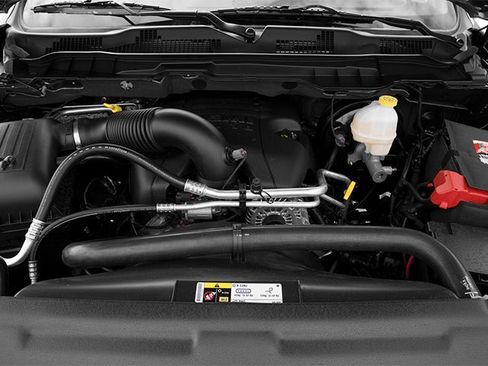 Used 2013 RAM 1500 Laramie w/ Convenience Group AWD/4WD image 13