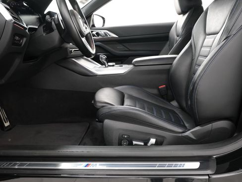 Used 2022 BMW M440i Convertible RWD image 36