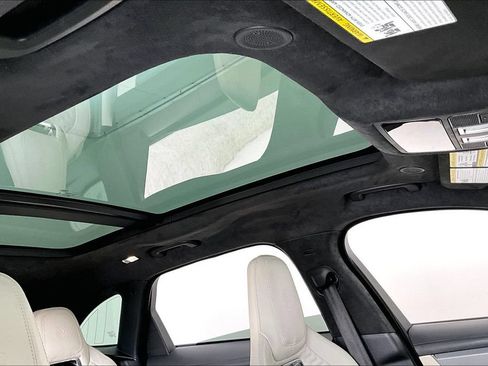 Used 2023 Jaguar F-PACE SVR AWD/4WD image 20