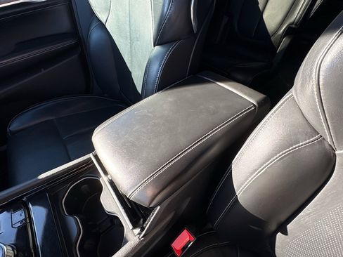 Used 2021 Jeep Grand Cherokee L Overland w/ Advanced Protech Group III image 31