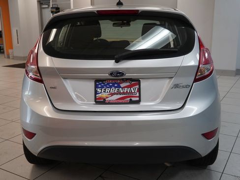Used 2018 Ford Fiesta SE FWD image 12