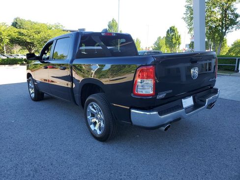 Used 2022 RAM 1500 Big Horn AWD/4WD image 3