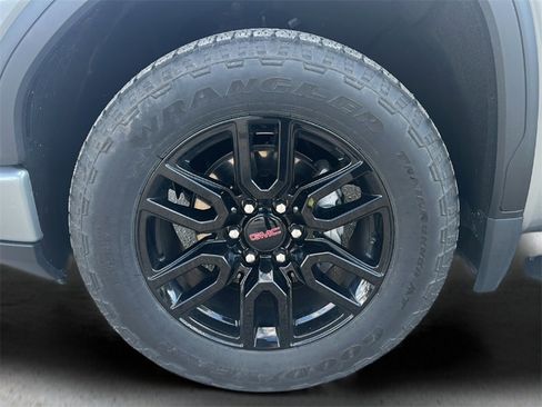 Used 2023 GMC Sierra 1500 Elevation image 22