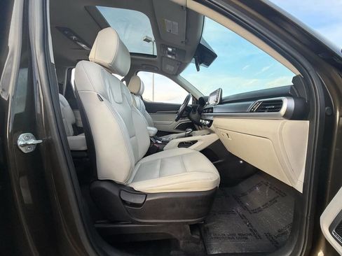 Used 2021 Kia Telluride S image 14