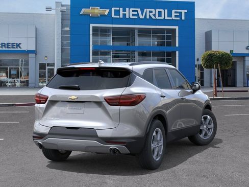 New 2026 Chevrolet Blazer LT w/ Convenience Package AWD/4WD image 4