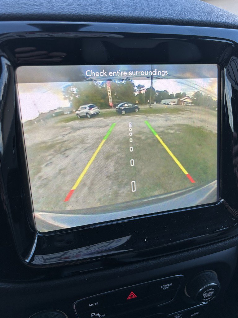 Used 2019 Jeep Compass Limited w/ Safety & Security Group AWD/4WD image 9