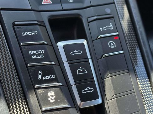 Used 2016 Porsche 911 Turbo S image 25