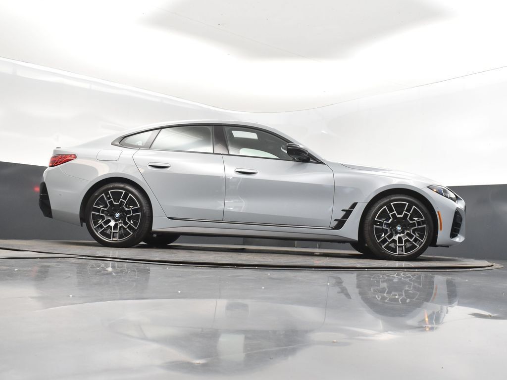 Certified 2026 BMW 430i w/ M Sport Package RWD image 43