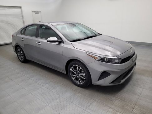 Used 2024 Kia Forte LXS w/ LXS Technology Package image 11