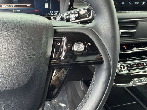 Certified 2023 Lincoln Corsair FWD image 19
