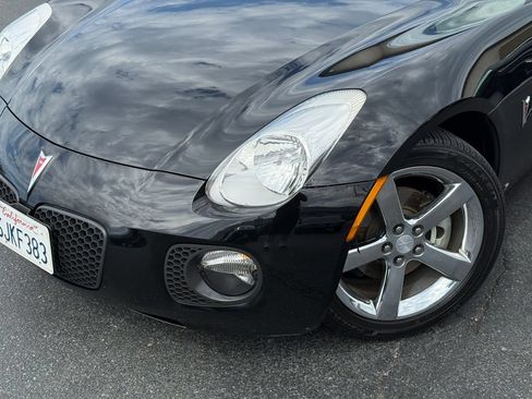 Used 2009 Pontiac Solstice GXP w/ Premium Package RWD image 4