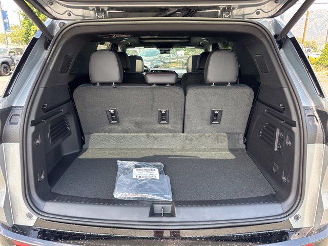 New 2026 Chevrolet Traverse RS AWD/4WD image 12