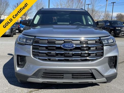 Certified 2025 Ford Explorer Active image 8