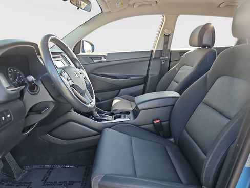 Used 2017 Hyundai Tucson Sport image 16